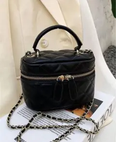 SHEIN ミニキルティングバニティバッグ