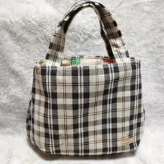 □6.ライトベージュ　チェックの丸型バッグ