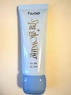 fwee 下地 スパグロウUV トーンアップベース 02 リッチグロウ