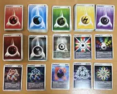 ポケモンカード　各種エネルギーカード　合計290枚のサムネイル