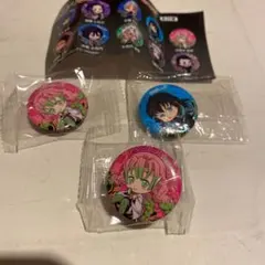 鬼滅の刃　くら寿司　ビッくらポン　缶バッジ　甘露寺　蜜璃と時透無一郎セット