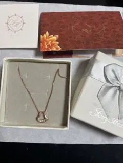 ローズゴールド ハート型ネックレス