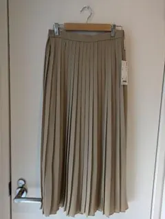UNIQLO シフォンプリーツロングスカート