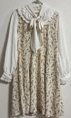 axes femme POETIQUE ボウタイ花柄ワンピ