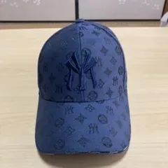 ネイビー NYロゴ モノグラムキャップ