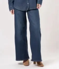 Levi’s/リーバイス 318(TM) シェーピング ワイドレッグ　25