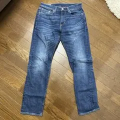 Levi's ダークブルー スリムフィット デニム