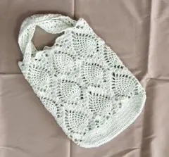 K*i様 淡い緑色のかぎ針編みグラニーバッグ