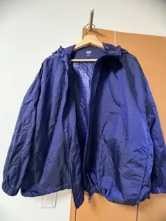 ユニクロ セオリー ナイロンパーカ ブルー