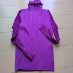 PLEATS PLEASE 長袖ボトルネックトップス - メルカリ