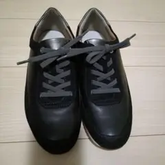 値引きしましたAKAISHI レザー スエード コンビ スニーカー 黒