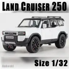 【新品】1:32 ランドクルーザー 250 ホワイト ミニカー トヨタ ランクル