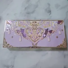 胡蝶雲肩　03 香炉紫煙　パープル　フラワーノーズ　アイシャドウパレット