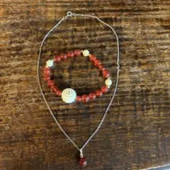 サンゴ風ペンダント&ブレスレット