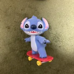 TOPTOY Helloスティッチ フィギュア スケボー