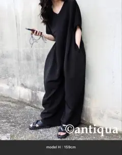 ブラックオールインワン 半袖 Vネック