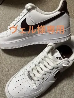 Nike Air Force 1 ホワイト/バーガンディ
