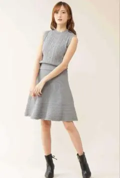 ケーブルフレアセットニット