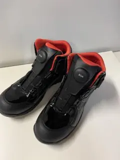 新品】asics 攻殻機動隊コラボ限定モデル RUNWALK MB216HX - メルカリ
