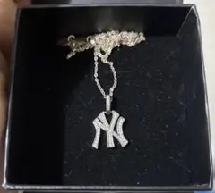 NY Yankees Pendant Necklaceのサムネイル