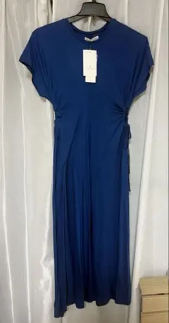 加藤あいさん着用SAYAKA DAVIS タックコクーン ドレス　ブルー　XS 加藤あいさん着用SAYAKA DAVIS タックコクーン ドレス ブルー XS