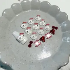 無言購入OK⭕️ ハローキティ ロゴ ネイル　ネイルパーツセット
