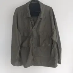 GU オーバーサイズシャツ M オリーブ色 ミリタリージャケットのサムネイル