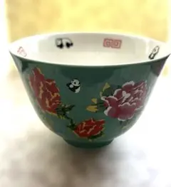 カルディ(KALDI)台湾　どんぶり　客花柄　限定商品 パンダのサムネイル