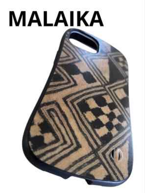 スマホカバー　iPhone14