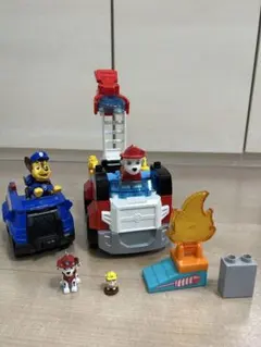 パウ・パトロール　　マーシャル　チェイス　ラブル