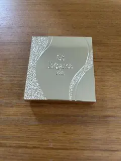 Elegance アルモニーアイズ 03 アイシャドウのサムネイル