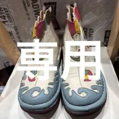 エスタシオン　アヒルモチーフ レザーショートブーツのサムネイル