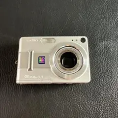 Item thumbnail for item 7285cc33-e7f3-46d8-b011-4a151c663d57