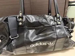 80s adidas　ボストンバッグ　スクールバッグ ヴィンテージ 兼松江商 adidas スクールバッグ 80s 兼松江商 ヴィンテージ - メルカリ