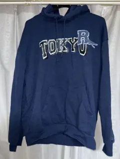 リーボックロゴ入りネイビーパーカー