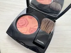 CHANEL/シャネル♡特別限定品！カメリアフトゥーラ/パウダーチーク シャネル】カメリアの花をイメージした限定コレクションをスウォッチ
