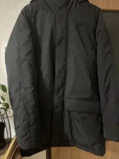 adidas コート　Lサイズ