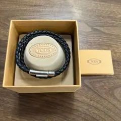 TOD'S ブラックレザー 編み込みブレスレットのサムネイル