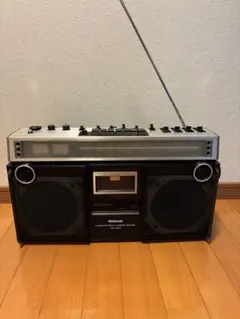 s*e様 TOSHIBA BOMBEAT RT-8980SM ラジカセ 本体 - メルカリ