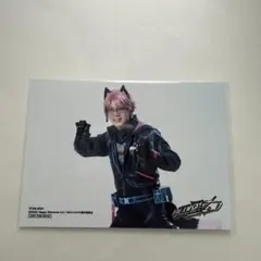 Item thumbnail for item 3aa54a32-a53d-46e1-ab8a-3e0cc939daeb