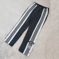 Item thumbnail for item 3d9f83f7-4623-45b4-8e21-7247d314daf1