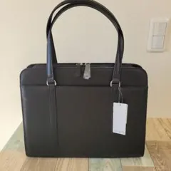 黒い合成皮革ビジネスバッグ