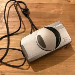 Canon Autoboy Luna 28-70mm コンパクトフィルムカメラのサムネイル