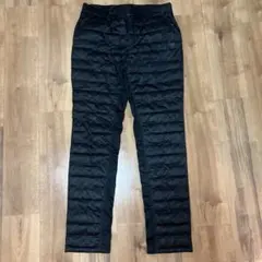 New Balance ブラック キルティングパンツ