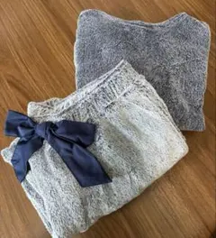 GU パジャマ 寝具 モコモコ マシュマロフィールラウンジセット S 上下 美品