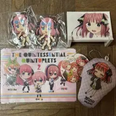 五等分の花嫁 ミニアクリルスタンド 四葉 花めく彼女と春のひと口
