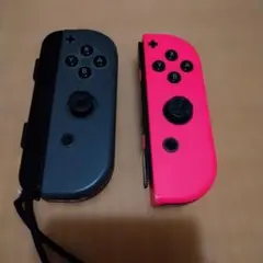 ジャンク品 Nintendo Switch ジョイコン 黒とピンク