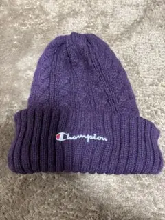 Champion ワインレッド　ニット帽