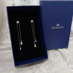 極美品 スワロフスキー CANOPY ロング チェーン ピアス