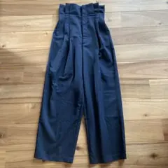 ネイビー ハイウエスト ワイドパンツ　フォーマル　カジュアル